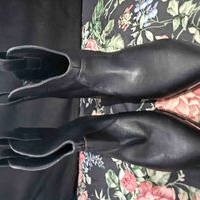 Botines de cuero elegantes image