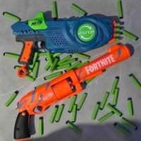Pistolas Nerf Fortnite image