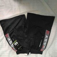 Pantalones cortos deportivos image