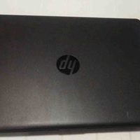 Laptop elegante y funcional image
