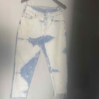 Jeans Desgastados Modernos image