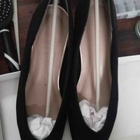 Elegantes zapatos de tacón negro image