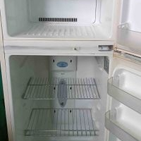 Refrigerador de dos puertas image