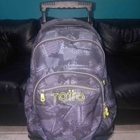 Mochila Totto con ruedas image