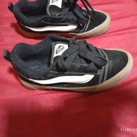 Tenis Vans Clásicos KNU image