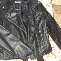 Jacket negra talla S image