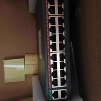 Switch de Red 16 Puertos image