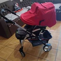 Coche de bebé cómodo y seguro image