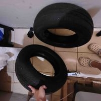 Llantas usadas en buen estado image