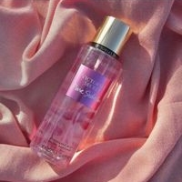 Victoria's Secret Pure Seduction Mist image