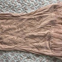Vestido elegante con encaje image