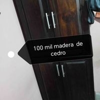 Armario de Madera de Cedro image