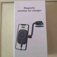 Cargador inalámbrico magnético para auto image