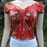 2 Estilos de Blusa image