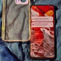 Smartphone moderno con funda image
