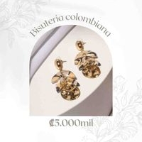 Elegantes Aretes Dorados image