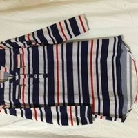 Camisa de rayas elegante image