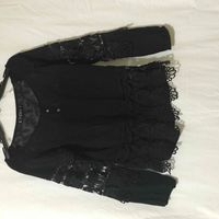 Blusa negra elegante image
