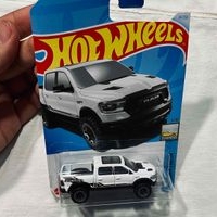 Camioneta Hot Wheels RAM image