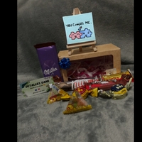 Caja con chocolates y mini cuadro image