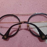 Gafas de diseño elegante image