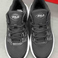 Tenis Fila Negros image