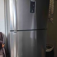 Refrigerador Frigidaire moderno image