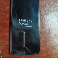 Se vende celular s24 samsug casi nuevo o se cambia x play 5 fat image