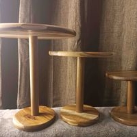 Set de mesas de madera elegantes image