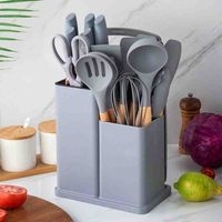 Set de utensilios de cocina moderno image