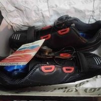 Zapatillas de ciclismo Garneau image