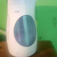 Práctico vaporizador de ropa image