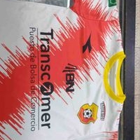 Camiseta deportiva personalizada image