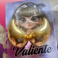 Aretes Dorados Elegantes image