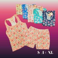 Conjunto de pijama colorido image