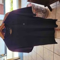 Camiseta negra básica image