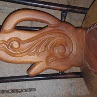 Jarra de madera tallada image