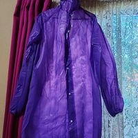 Impermeable Morado image