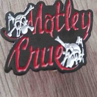 Pin Mötley Crüe image