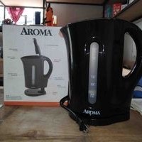 Hervidor eléctrico Aroma 1.7L image