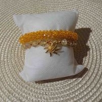 Pulsera de cuentas doradas image