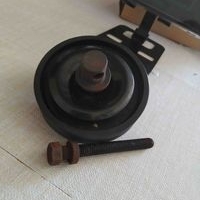 Polea tensora con tornillo image