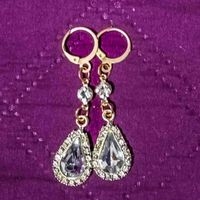 Aretes largos con cristal blanco image