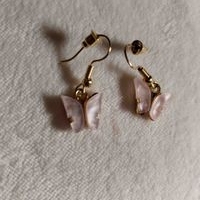 Aretes colgantes de mariposa image
