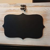 Caja de madera decorativa image