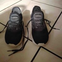 Tenis Adidas deportivos image