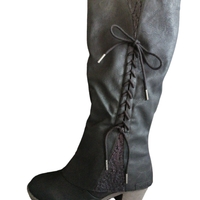 Bota alta negra con cordones image