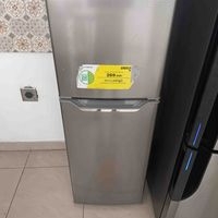 Refrigerador Frigidaire de acero inoxidable image