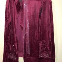 Chaqueta de terciopelo con brillantes image