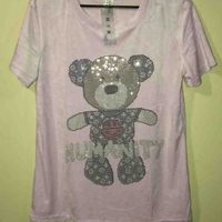 Camiseta HYK con diseño de oso image